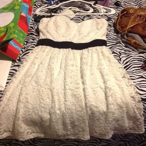 White lace dress