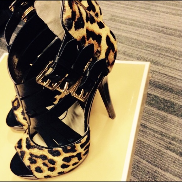 🔱MK cheetah strappy heels in box! - Picture 2 of 3