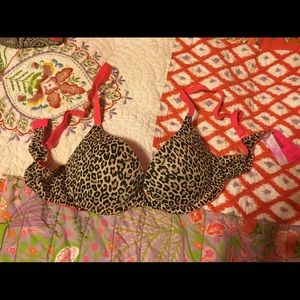 Victoria's Secret PINK bra