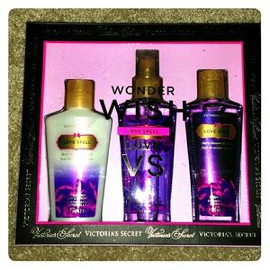 Victoria's Secret Love Spell Set