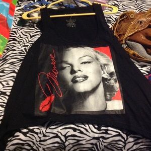Marilyn tank