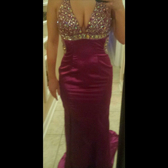 Dresses & Skirts - Prom dress