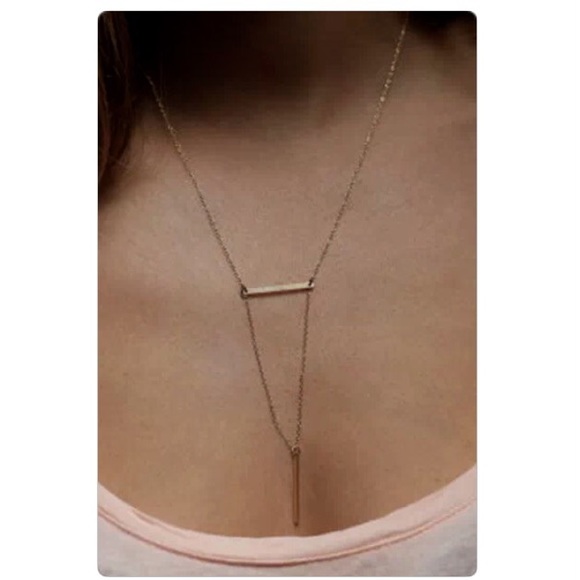 Jewelry - 🌸Gold Colored Bar Necklace🌸