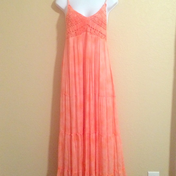RAVIRYA BOHO BOUTIQUE STYLE MAXI SIZE M .
