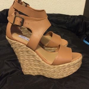 Steve Madden wedge