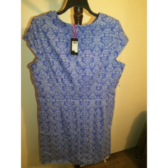 Bodycon Dress - Picture 2 of 4