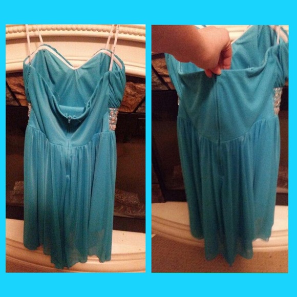Blue Prom Dress 💙 - Picture 3 of 3
