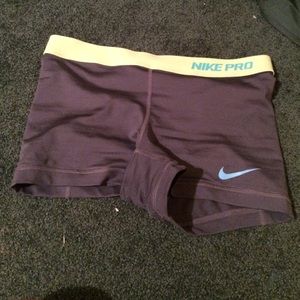 Gray nike pro