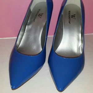 Royal blue pumps