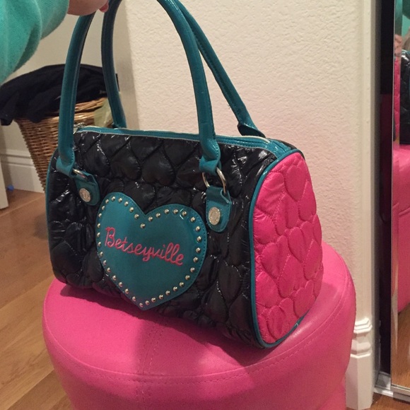 💞sold ! Cute Betseyville Purse 💞 - Picture 3 of 4