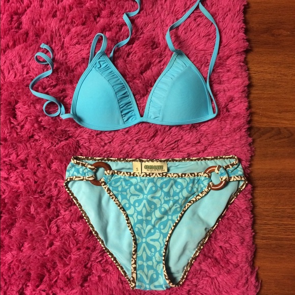 Bikini top and bottoms SMALL