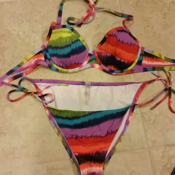 Victoria's Secret swimsuit. Never worn.