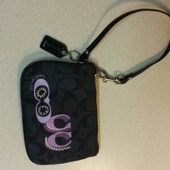 Coach wristlet