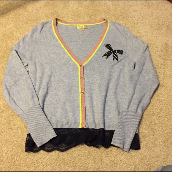 Vera Wang Cardigan