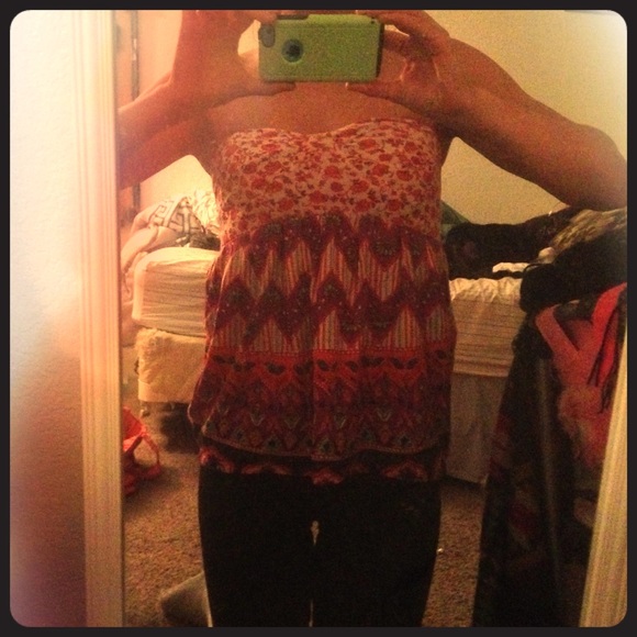 Strapless top