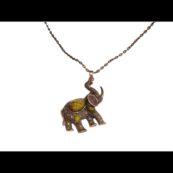 ✨SALE✨ NWOT Bronze Elephant Necklace