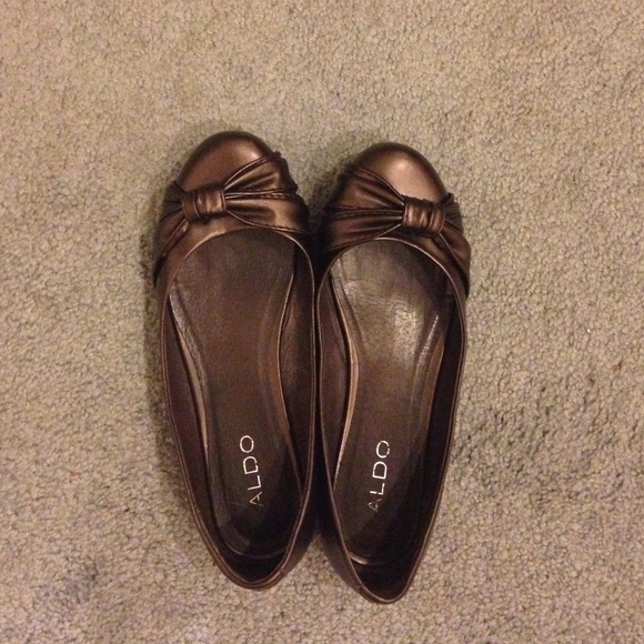 Metallic Brown Aldo Flats