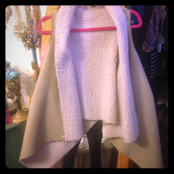 Must have chic vest.