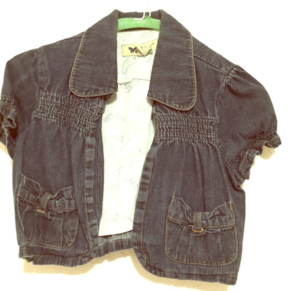 Short Jean jacket