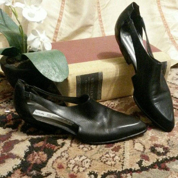 Via Spiga  Black Leather Shoes 7B