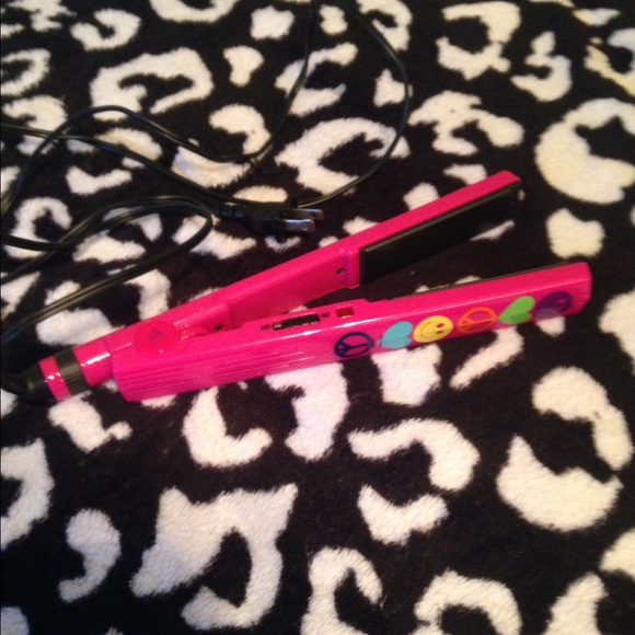 Justice Straightener