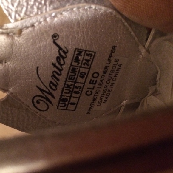 NEW Wanted Cleo silver gladiator sandal 8 - Picture 4 of 4