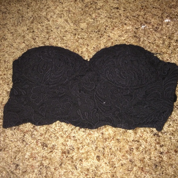 Crop top - Picture 1 of 2