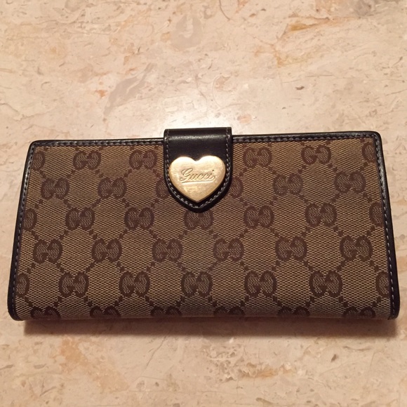 Gucci Clutches & Wallets - 🚫SOLD🚫GUCCI continental wallet