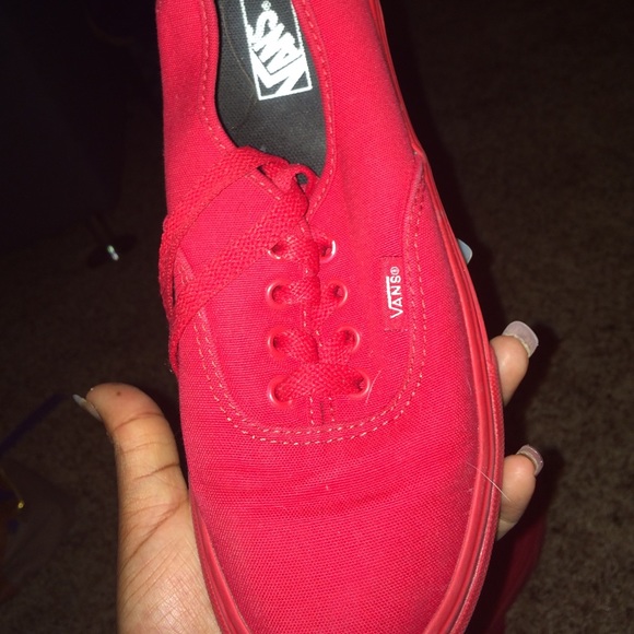 Vans - Picture 2 of 2