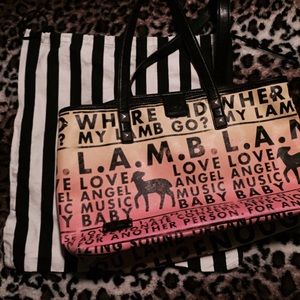 👜Authentic👜 L.A.M.B ombré tote.