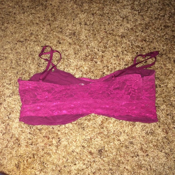 Burgundy crop top - Picture 2 of 4