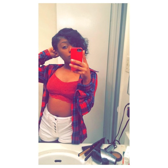 Burgundy crop top - Picture 4 of 4