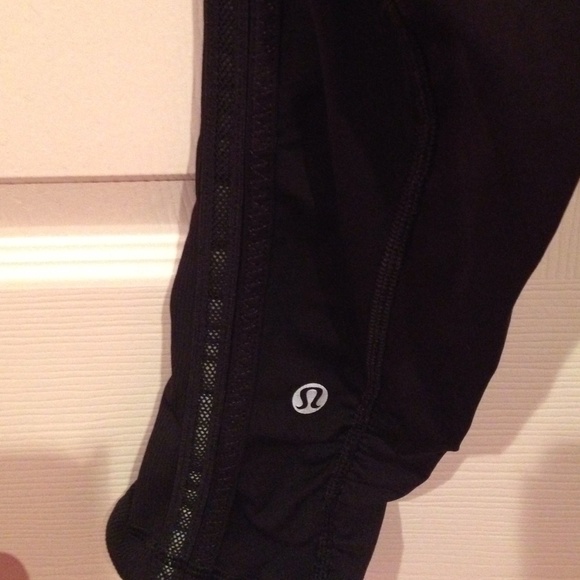 Lululemons running leggings