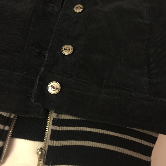 Jacket - Picture 2 of 4
