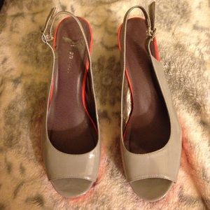 ❗️Sunday Sale❗️Shoes size 10