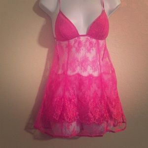 VICTORIA'S  SECRET BRIGHT PINK LACE BABYDOLL