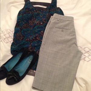 Express Light Grey City Shorts - size 2