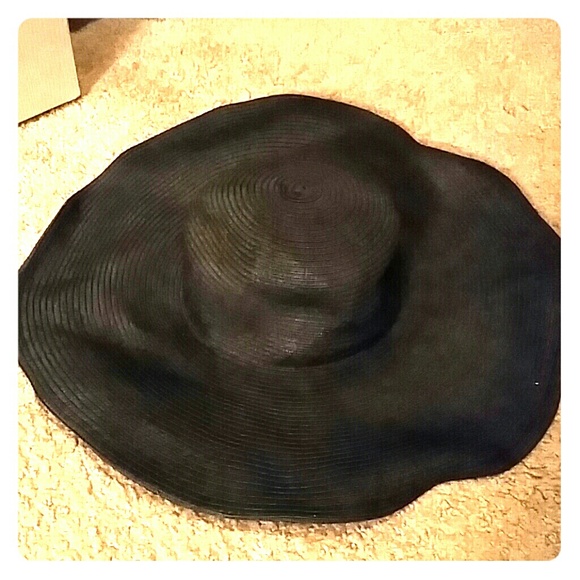 Beach hat