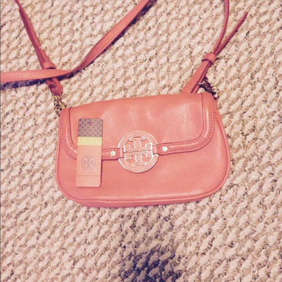 NWT Tory Burch Mini cross body Amanda bag