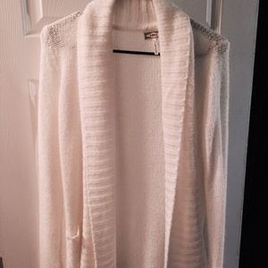 White knitted cardigan