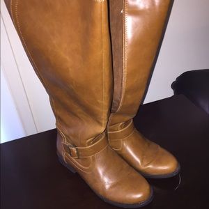 American Eagle Riding Boots brown.