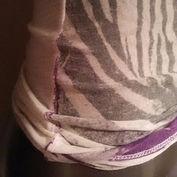 Sheer Zebra Tee - Picture 3 of 3