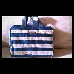 New Tommy Hilfiger Cosmetic Bag