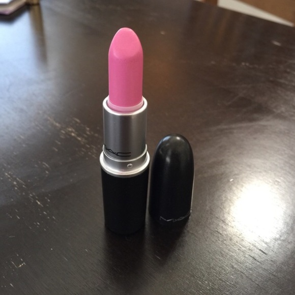 🎉BUNDLE!🎉🎉MAC Saint Germain and Tarte Mascara🎉