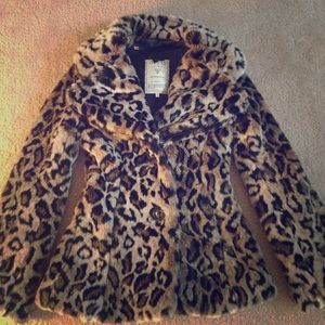 Gorgeous Guess leopard dress coat👠💄