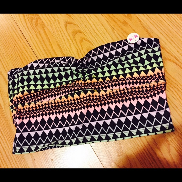 vs bralette size medium