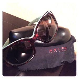 Ralph Lauren sunglasses with case and dust cloth