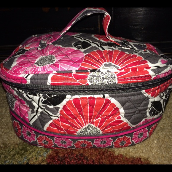 Home and Away Cosmetic