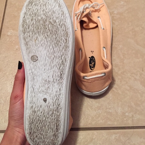 Light pink flats - Picture 3 of 4