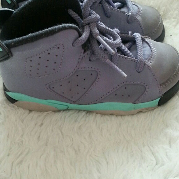 Childrens jordans size 8